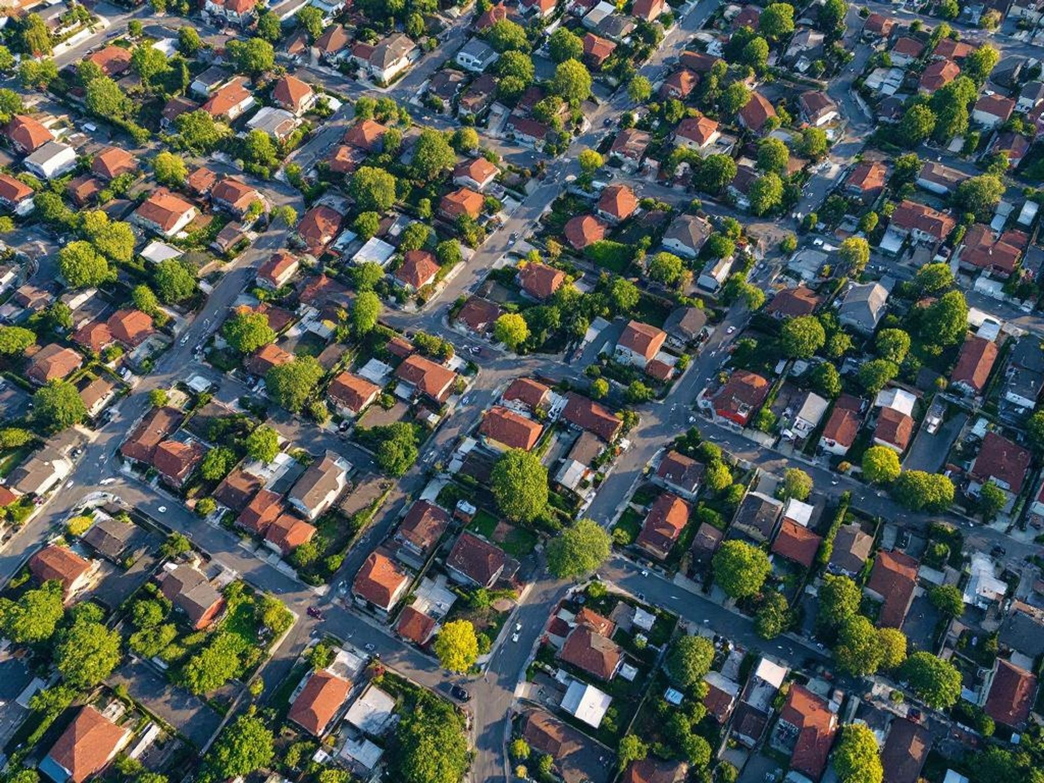 aerial-view-suburban-neighborhood-sacramento-california-houses